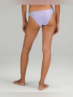 NWT Lululemon Waterside Mid Rise Skimpy Fit Swim Bottom in Lilac Smoke